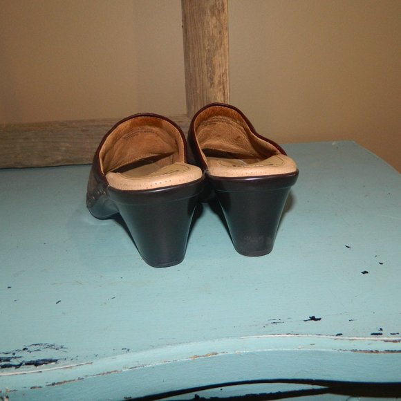 Sofft Tooled Clog Mule Shoe Size 7M - Picture 5 of 8